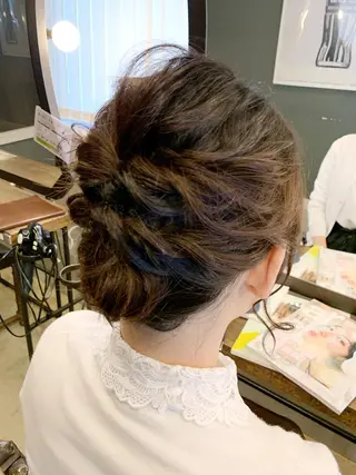 ミディアム 佐藤 美紅のヘアスタイル