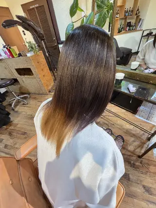 セミロング 近藤 那果のヘアスタイル