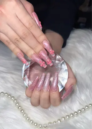 ネイル Kobayashi Komugiのネイルデザイン