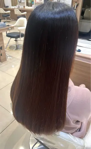 ロング こちんだ ともかのヘアスタイル