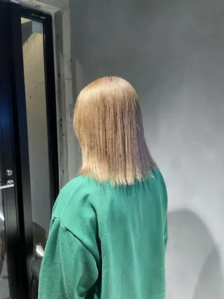 カラー 暖色/ハイトーン/ カラー/HBLのヘアスタイル