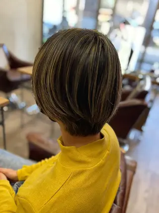 ショート カラー HAIR MAKE Avalon 橋本店所属・💎白髪染めも対応 🙆👌山本明菜のヘアスタイル