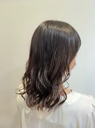 セミロング カラー Total beauty Noalo所属・Total beau ty  Noaloのエステ・リラクイメージ