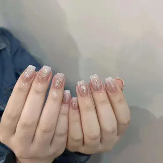 ネイル VIVIAN リサのネイルデザイン