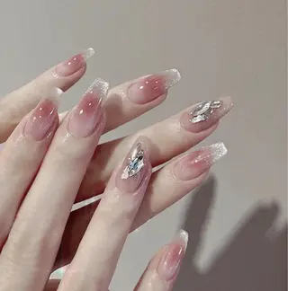 ネイル u1salon所属・ゆい ユイのネイルデザイン