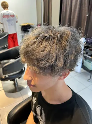 カラー パーマ パーマ特化美容師 茂木広幸のヘアスタイル