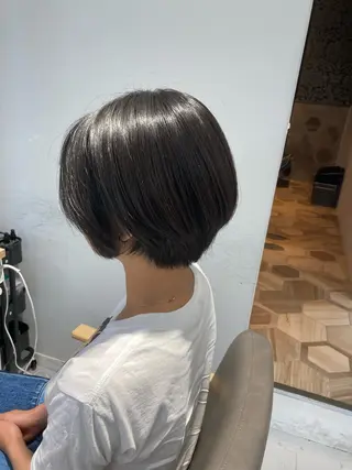 ショート 🫧ゆうき🪽 髪質改善/ハイライトのヘアスタイル