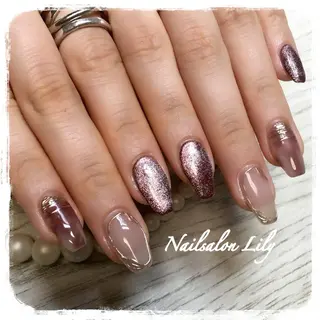 ネイル Nailsalon Lilyのネイルデザイン
