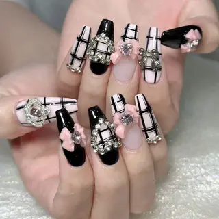 ネイル Queen's ゆなのネイルデザイン