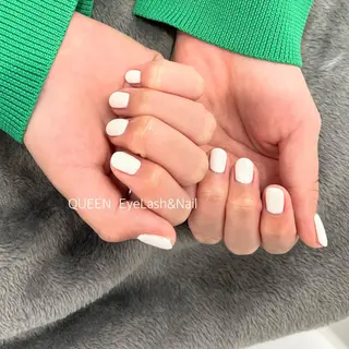 ショート カラー ネイル Bloom Nail 桜井のネイルデザイン