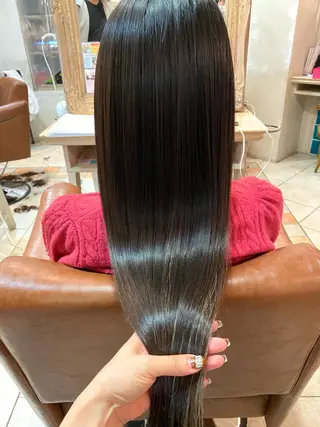 ロング 森 早希絵のヘアスタイル