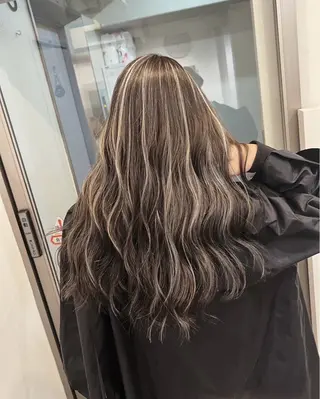 ロング カラー ROBIN所属・指名数No.1 /NAOYAのヘアスタイル