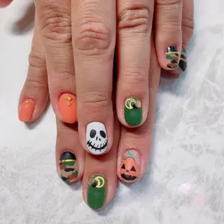 ミディアム カラー yuri kaのネイルデザイン