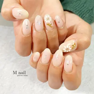 ネイル M　nail所属・M nailのネイルデザイン