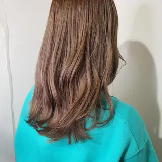 ロング 🇰🇷透明感×ハイ トーン🌟tomoのヘアスタイル