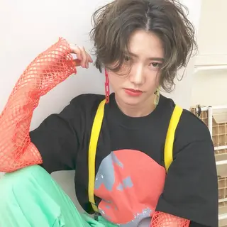 ミディアム ブリーチカラー特化 碇　英朗のヘアスタイル