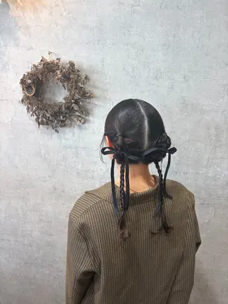 下山 萌華のヘアスタイル