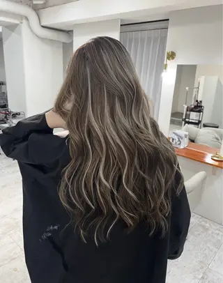 ロング カラー ROBIN所属・指名数No.1 /NAOYAのヘアスタイル