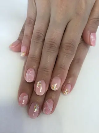 ネイル 💎🐰 saki. m 🐰💎のネイルデザイン