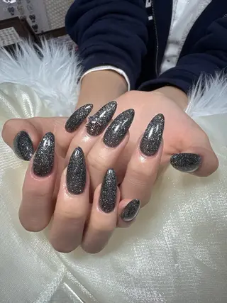 ネイル YOIネイルサロン所属・YOI ゆみのネイルデザイン