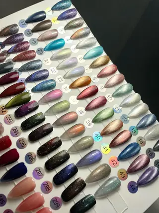 ネイル M🌷nail 長さだし専門店のネイルデザイン