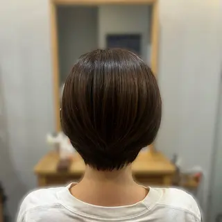 ショート カット 🌸 飯野 舞桜のヘアスタイル