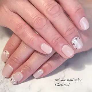 ネイル KOMINE TOMOKOのネイルデザイン