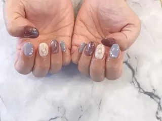ネイル ネイルリボン 受付スタッフのネイルデザイン