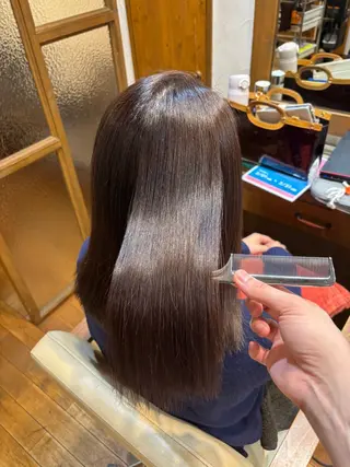 セミロング エクリ麻布十番店所属・髪質改善/ 縮毛矯正/相原聡のヘアスタイル