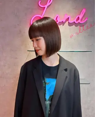 莉乃/縮毛矯正/髪質 改善/艶カラーのヘアスタイル