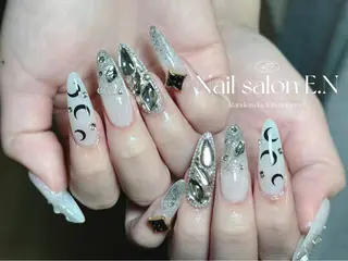 ネイル E.N🦋 長さ出し/持ち込みのネイルデザイン