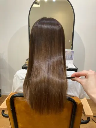 ロング LOANA  MIDORINO所属・カラーモデル/ つくば市みどりののヘアスタイル