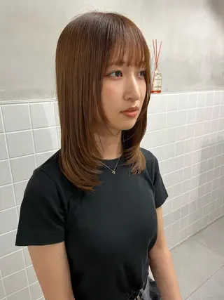 ミディアム anon Loemのヘアスタイル