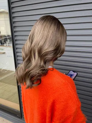 セミロング カラー SALOWIN 岡山店所属・SALOWIN / manaka 🪽のヘアスタイル