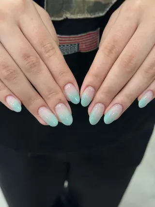 ネイル vive所属・市野瀬 凪紗のネイルデザイン