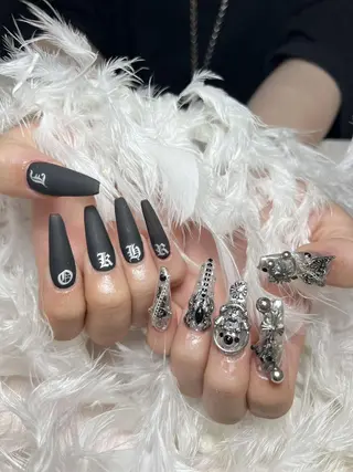 ネイル DEMAIN- 🌹のネイルデザイン