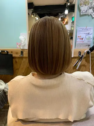 カラー CORE新宿所属・CORE よしえのヘアスタイル