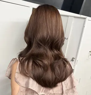 セミロング カラー マンツーマン／韓国 ヘア‎Amiのヘアスタイル