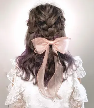 カラー mizuki/ピンク ベージュ.レイヤーのヘアスタイル