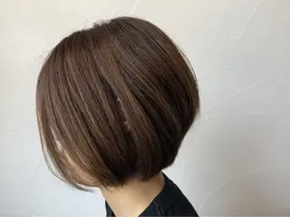 ショート カラー 水原 恵莉香のヘアスタイル