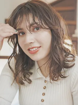 セミロング 柳下 涼のヘアスタイル