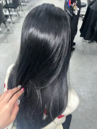 カラー 艶カラー🪄🪽 haruka🪽のヘアスタイル