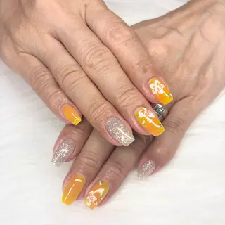 ネイル 鈴木 華乃のネイルデザイン