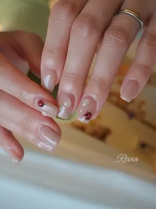 ネイル revia所属・ERI Nailistのネイルデザイン