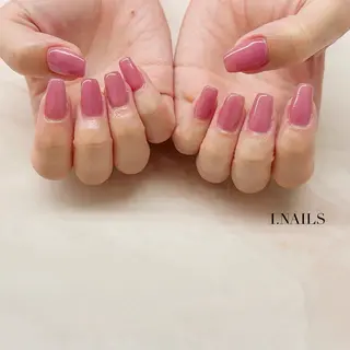 ネイル アイネイルズ所属・早川 梓のネイルデザイン