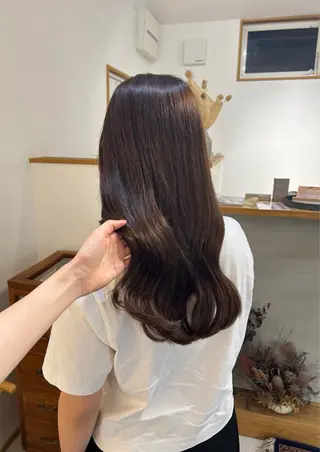 ロング カラー 野崎 唯華のヘアスタイル