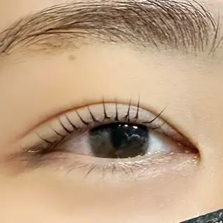 マツエク・マツパ ou's nail salon所属・小林 桜のネイルデザイン