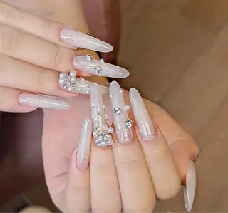 ネイル D-BEAUTY Nailsalonのネイルデザイン