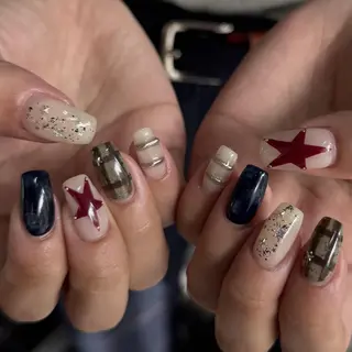 ミディアム 小川 柚香のネイルデザイン