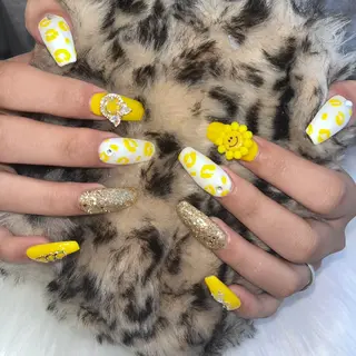 ネイル mY... SAYAKAのネイルデザイン